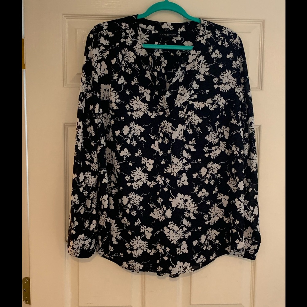 Black & white floral blouse from Lane Bryant